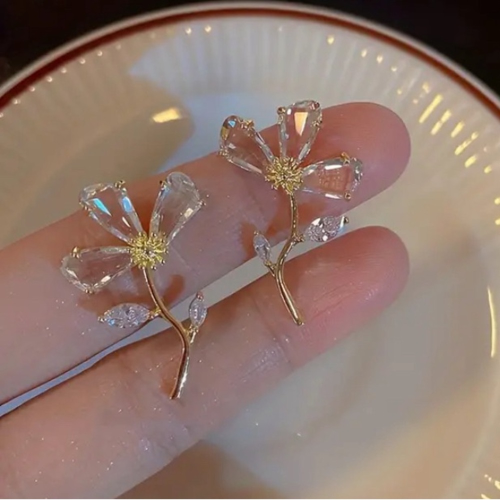 Flower petal earrings